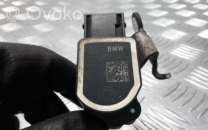 BMW 7 F01 F02 F03 F04 Sensore di livello di altezza della sospensione pneumatica anteriore (usato) 37146788571