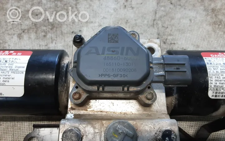 Toyota Land Cruiser (J150) Stabilizator aktywny osi przedniej / Zestaw 4886060031