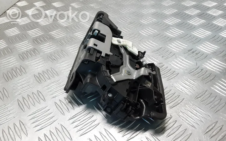 BMW X1 F48 F49 Front door lock 7281931