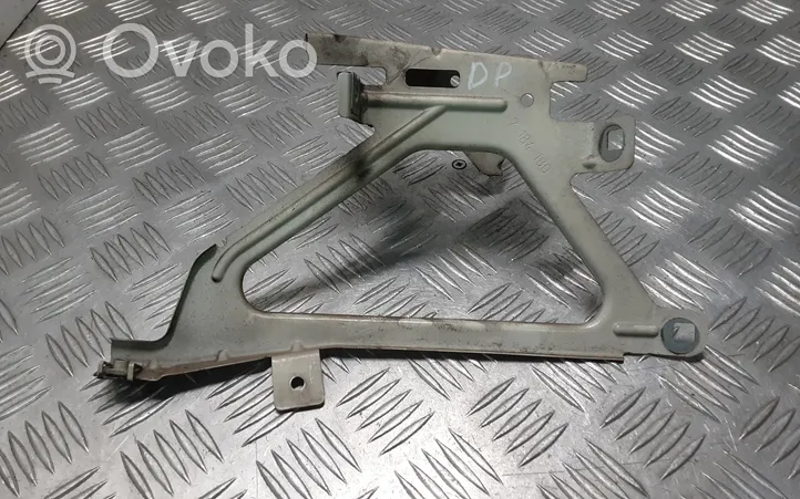 BMW 7 F01 F02 F03 F04 Soporte de montaje del guardabarros 7184180