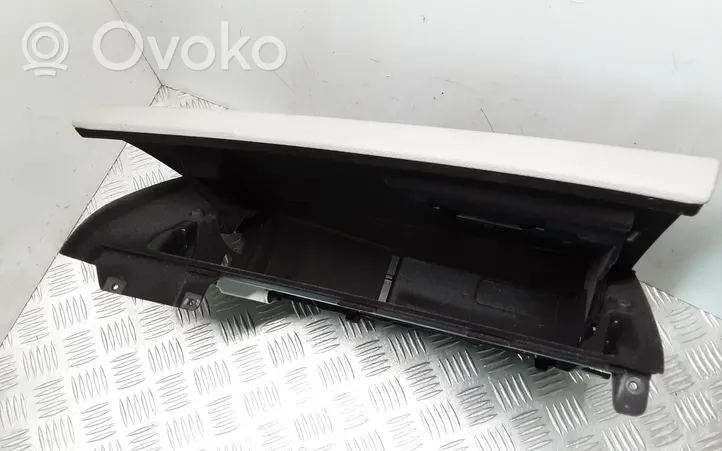 BMW 7 F01 F02 F03 F04 Daiktadėžės (bordačioko) komplektas 9112164