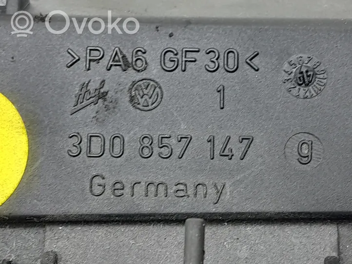 Volkswagen Phaeton Ручка ящика для вещей (бардачка) 3D0857147