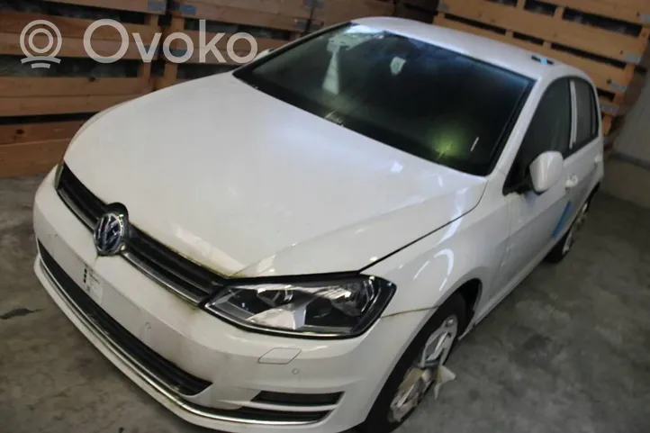 Volkswagen Golf VII Galinis sustiprinimas bamperio ABZ7-A