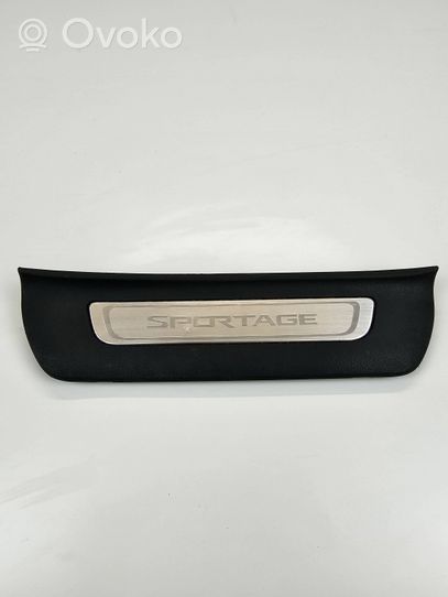 KIA Sportage Other sill/pillar trim element 85888F1500