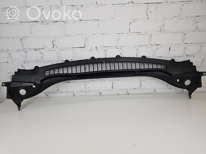 Ford Edge II Wiper trim FT4BR02216B