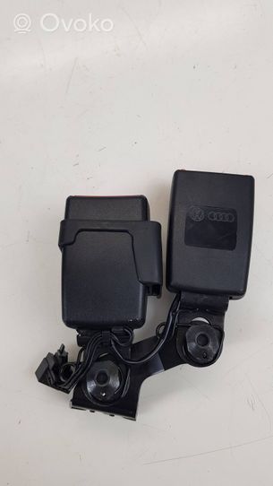 Audi Q3 8U Keskipaikan turvavyön solki (takaistuin) 4G0857739A