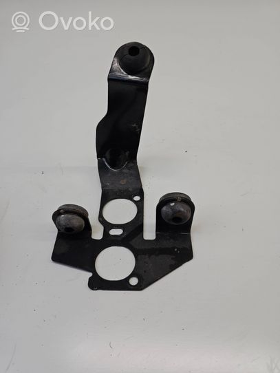 Ford Kuga II ABS pump bracket AV612B389AB