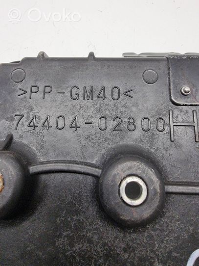 Toyota C-HR Boîte de batterie 7440402800