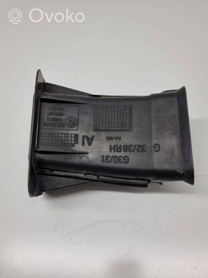 BMW 5 G30 G31 Canale/condotto dell’aria per il raffreddamento del freno 7394666