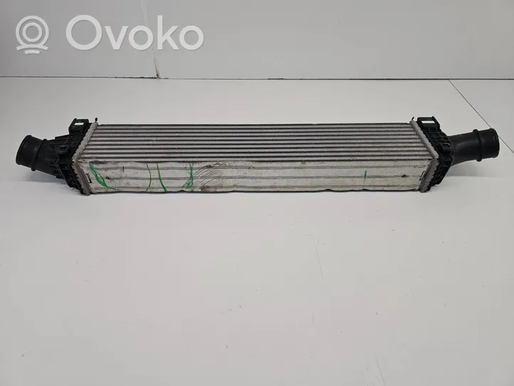 Audi A4 S4 B9 Chłodnica powietrza doładowującego / Intercooler 8W0145805P