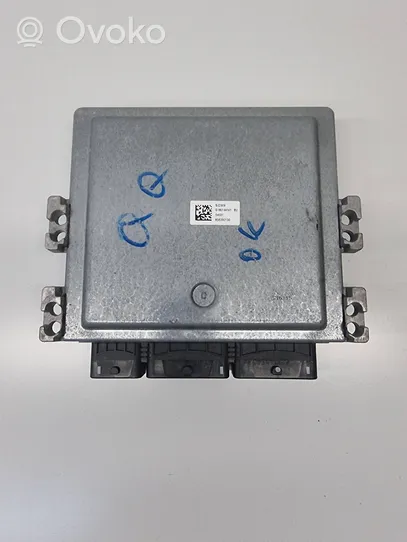 Nissan Qashqai Calculateur moteur ECU S180193104A