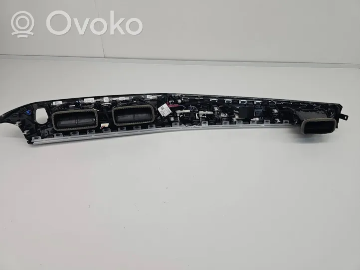 BMW 5 G30 G31 Panelės apdaila 9378022