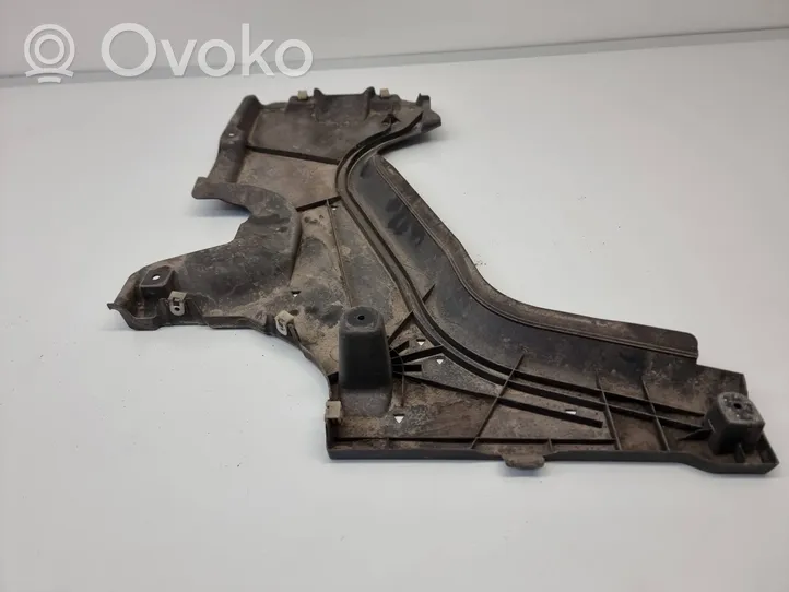 BMW 5 G30 G31 Protezione inferiore 7441177