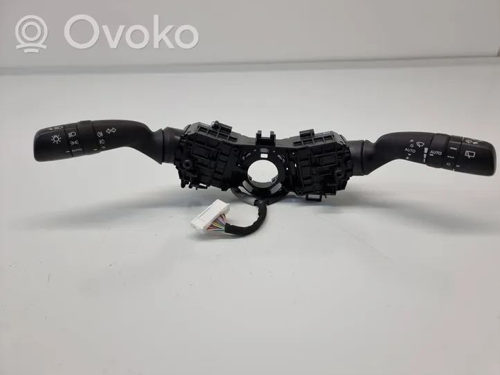 Toyota RAV 4 (XA50) Commodo, commande essuie-glace/phare 4220017L021