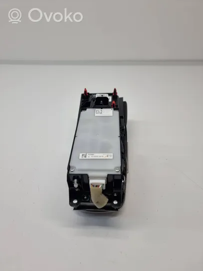 Lexus RX 450H Controllo multimediale autoradio 8478048200C4