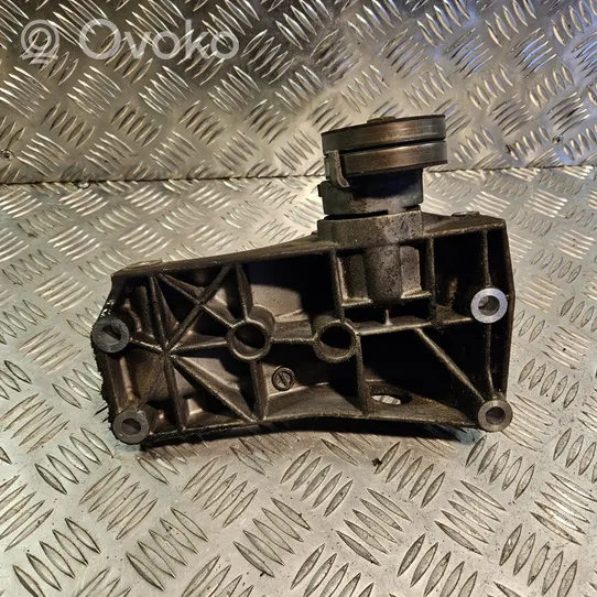 Volkswagen Polo III 6N 6N2 6NF Soporte del alternador 030145169H