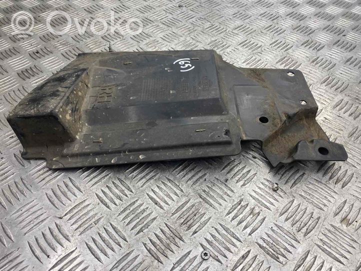 Nissan Qashqai Osłona podwozia przednia 64838JD00A