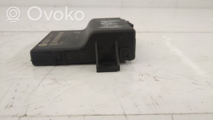 Audi A4 Allroad Módulo de control Gateway 8T0907468F