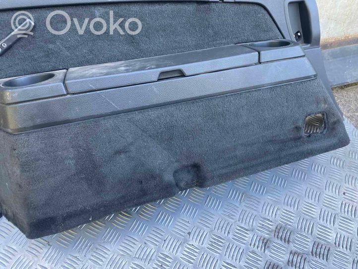 Volvo XC90 Boczek / Tapicerka / bagażnika 39889851