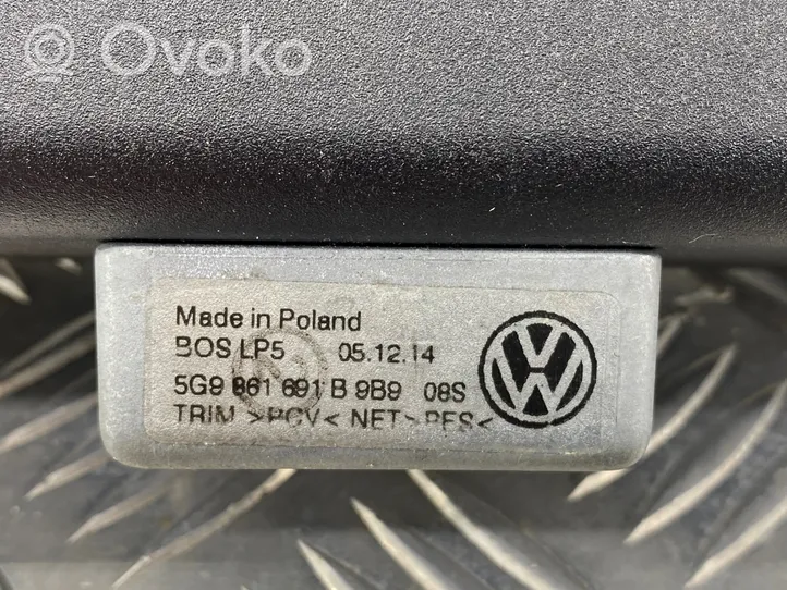 Volkswagen Golf VII Siatka bagażnika 5G9861691B