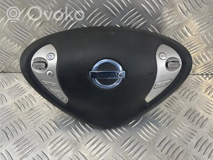 Nissan Juke I F15 Poduszka powietrzna Airbag kierownicy 34105379A