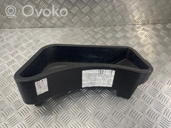 Volkswagen Touareg II Boîte à outils 7P6863220