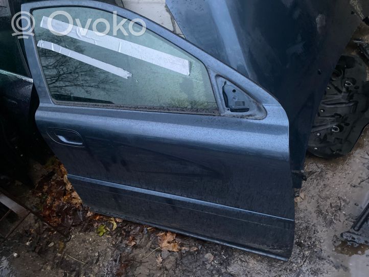 Volvo V70 Drzwi przednie 