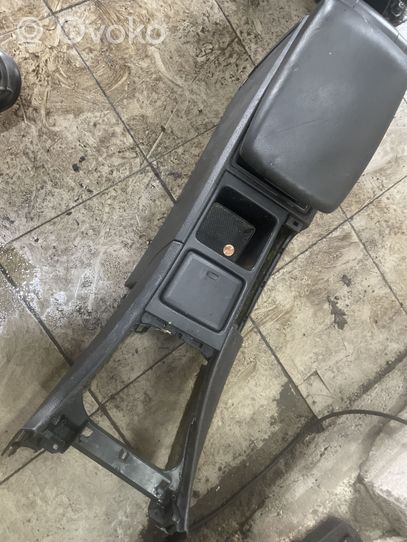 Volvo V70 Armrest 