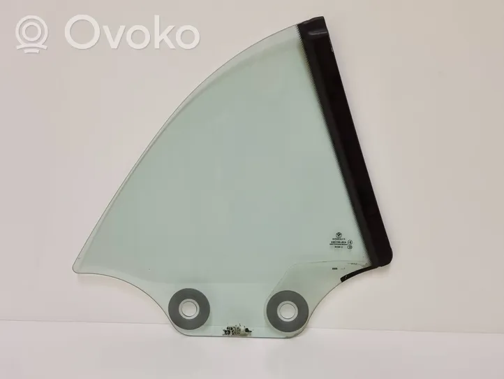 BMW 1 E82 E88 Rear side window/glass 51377165591