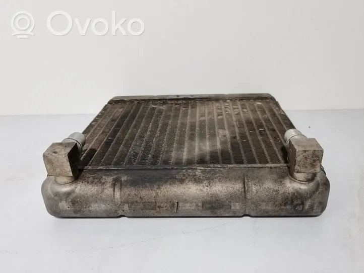 BMW 7 F01 F02 F03 F04 Engine oil radiator 7570103