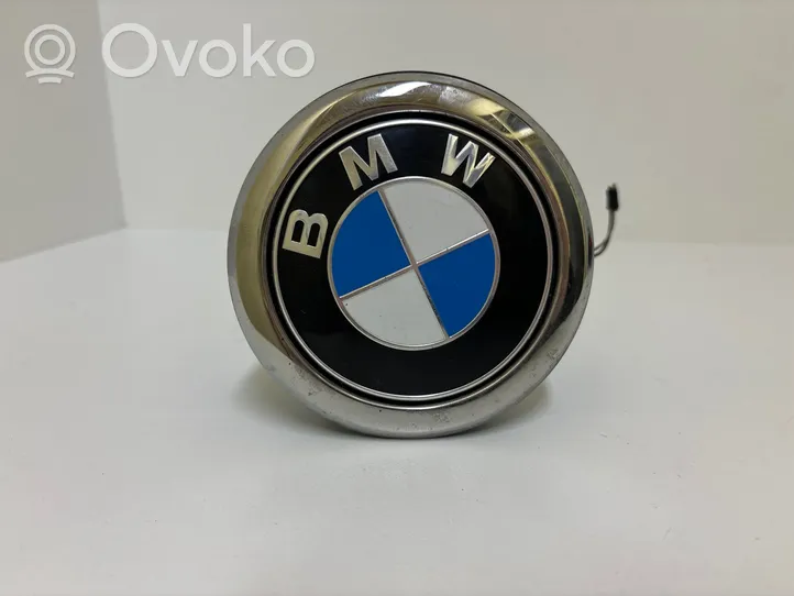 BMW 1 F20 F21 Uchwyt / Rączka zewnętrzna otwierania klapy tylnej / bagażnika 7248535