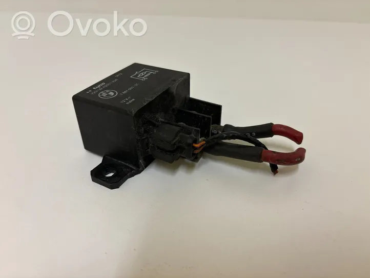 BMW X5 E70 Combustion relay 7661503