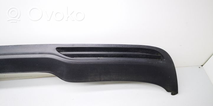 Mercedes-Benz B W246 W242 Takapuskurin alaosan lista A2468850425