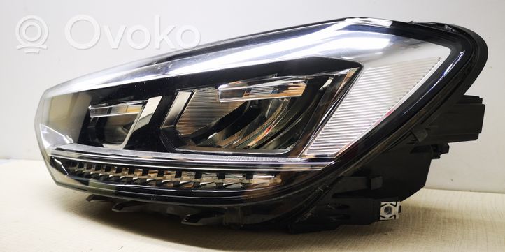 Volkswagen Touran III Lampa przednia 5TB941035B