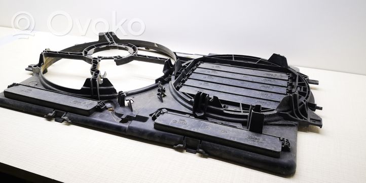 Audi A4 S4 B8 8K Convogliatore ventilatore raffreddamento del radiatore 8K01210003L
