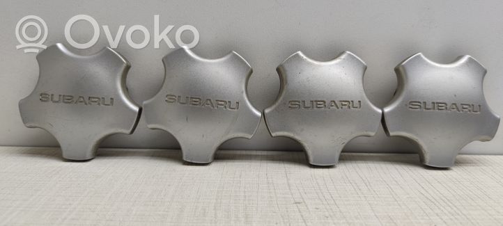 Subaru Legacy Tapacubos original de rueda 28811AC020