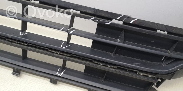 Volkswagen Polo VI AW Grille inférieure de pare-chocs avant 2GS853677F