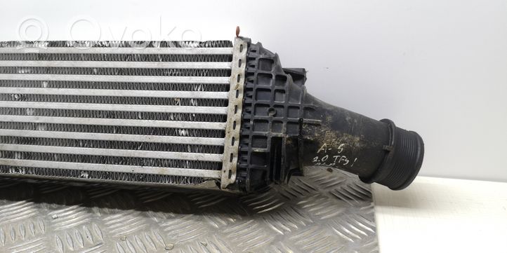 Audi A4 S4 B8 8K Chłodnica powietrza doładowującego / Intercooler 8K0145805G