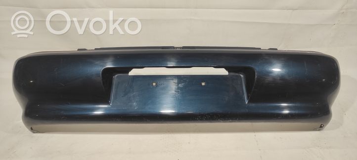 Mazda 121 Puskuri D06150221