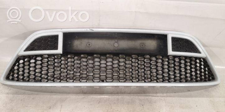 Ford Focus Grille de calandre avant 8M5117B968D