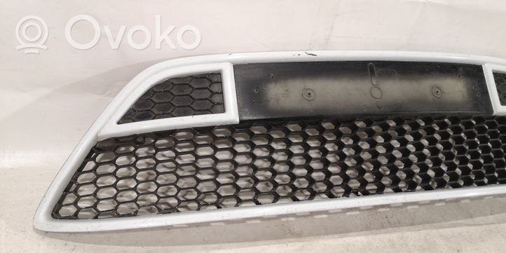 Ford Focus Grille de calandre avant 8M5117B968D