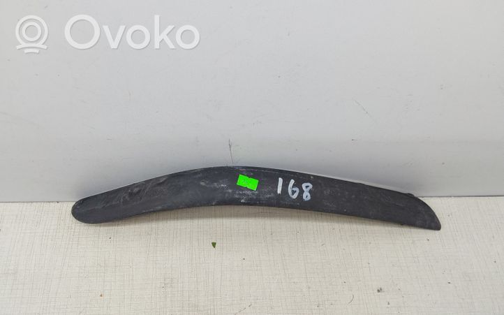 Mercedes-Benz A W168 Modanatura separatore del paraurti anteriore A1688850321