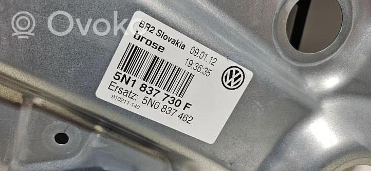 Volkswagen Tiguan Mechanizm podnoszenia szyby przedniej bez silnika 5N0837756