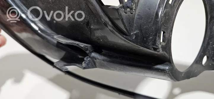 Opel Astra J Etupuskurin alempi jäähdytinsäleikkö 13440345