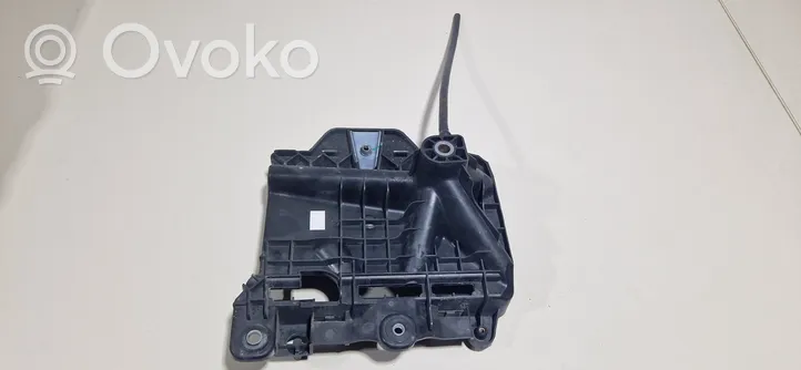 Volkswagen Polo V 6R Boîte de batterie 6C0915331D