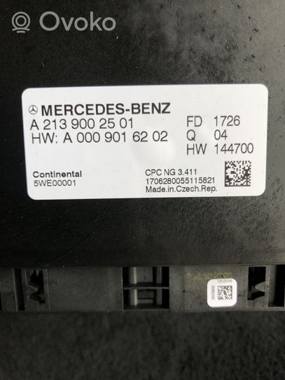 Mercedes-Benz E W213 Module de contrôle de boîte de vitesses ECU A2139002501