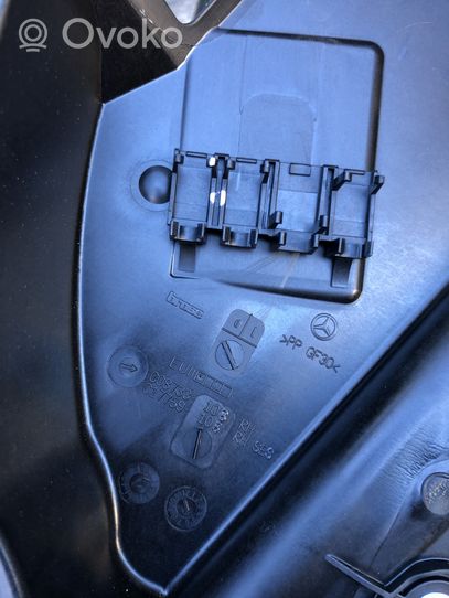 Mercedes-Benz E W213 Mechanizm podnoszenia szyby przedniej bez silnika A0009065706