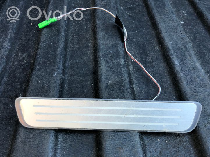 Volvo S90, V90 Muu takaoven verhoiluelementti 31479064