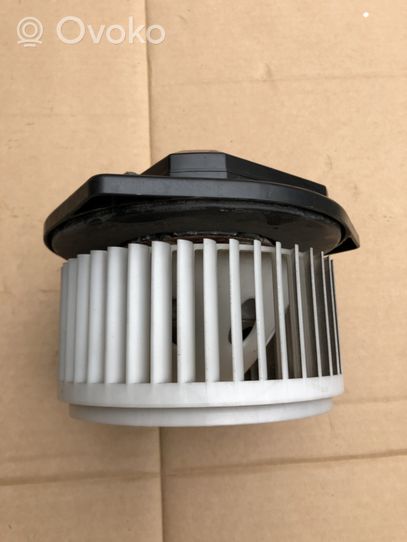 Infiniti FX Heater fan/blower A740108410