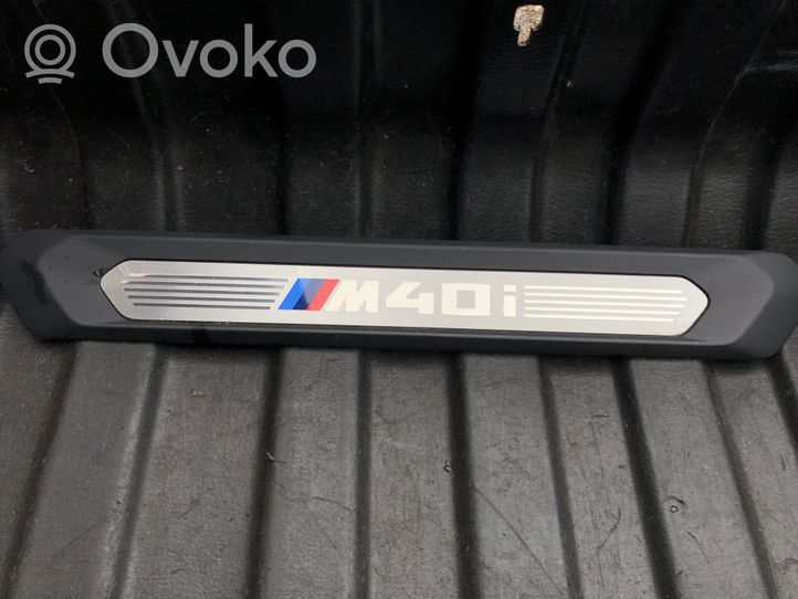 BMW X4 G02 Takaoven kynnyksen suojalista 8089579
